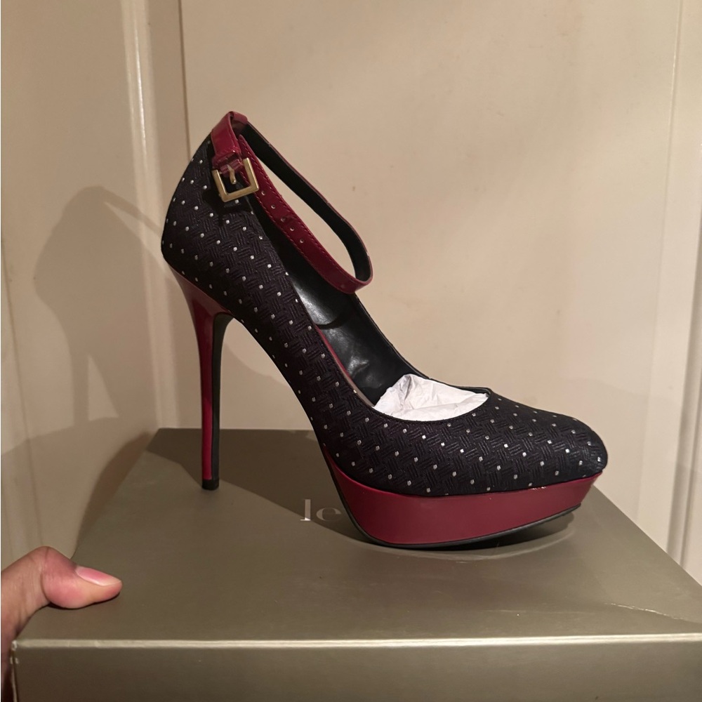 Levity Black and Burgundy Heels